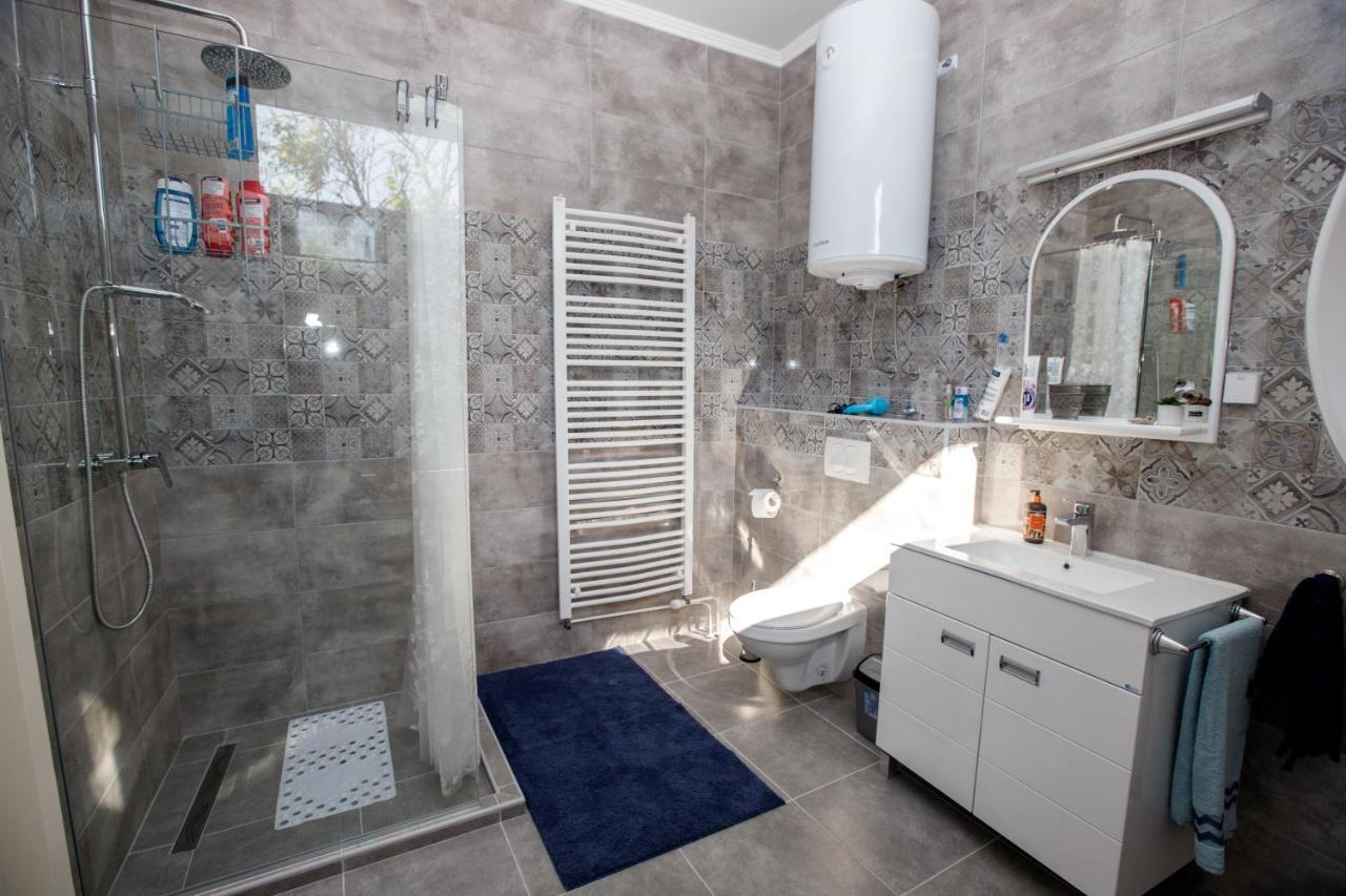 Angeli Vila Apartments Subotica Eksteriør billede