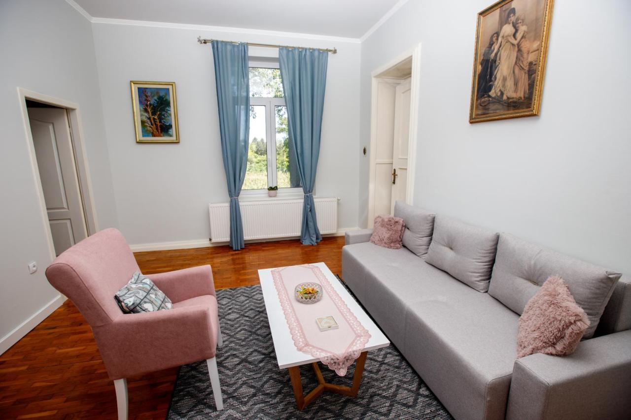 Angeli Vila Apartments Subotica Eksteriør billede